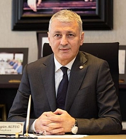 A. Akgün Altuğ