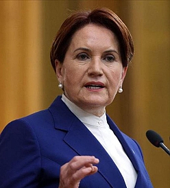 Meral Akşener