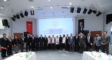 Bakan Derya Yanık Milletvekilleriyle Buluştu