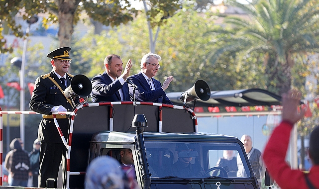 Cumhuriyet’in 99. yılı coşkuyla kutlandı