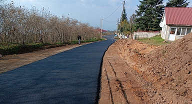 Büyükşehir Belediyesi’nden Akyazı Güzlek Mahallesi’ne 2 bin 261 ton sıcak asfalt