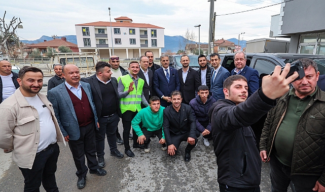 “Şehrimizin kültürel çeşitliliğine zenginlik katan herkes başımızın tacıdır”