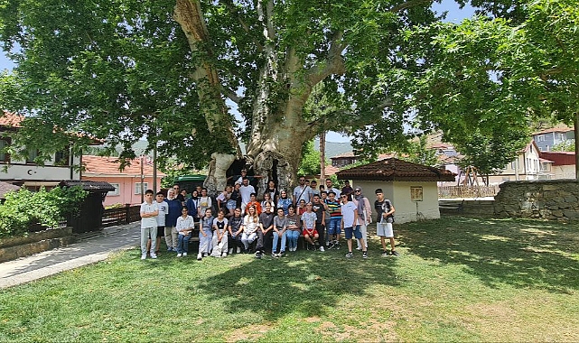 Öğrenciler Büyükşehirle tarihin ve doğanın keyfini çıkardı