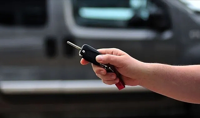 İkinci El Araçlarda 6 Ay 6 Bin Kilometre Şartı 2025'e Uzatıldı