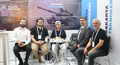 Sakarya Üniversitesi, İDEF'te Geleceğin Teknolojilerini İnceledi