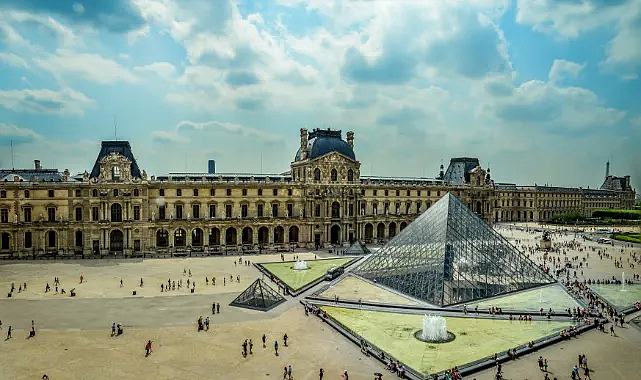 7 Dakikada 88 Milyon Euro: Louvre’da Tarihi Soygun!