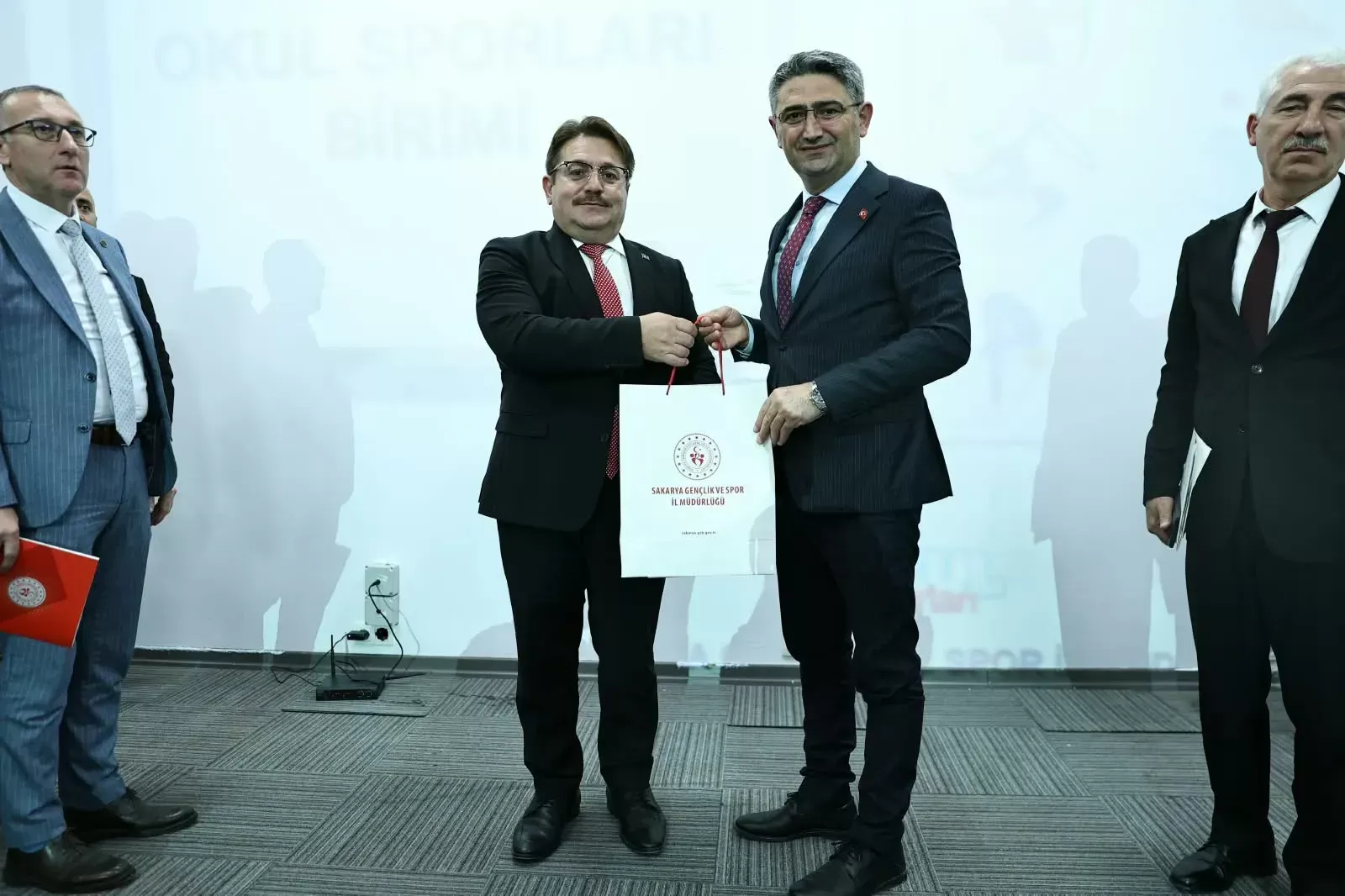 OKUL SPORLARINDA HEDEFLER VE YENİ DÖNEM PLANLAMASI ELE ALINDI