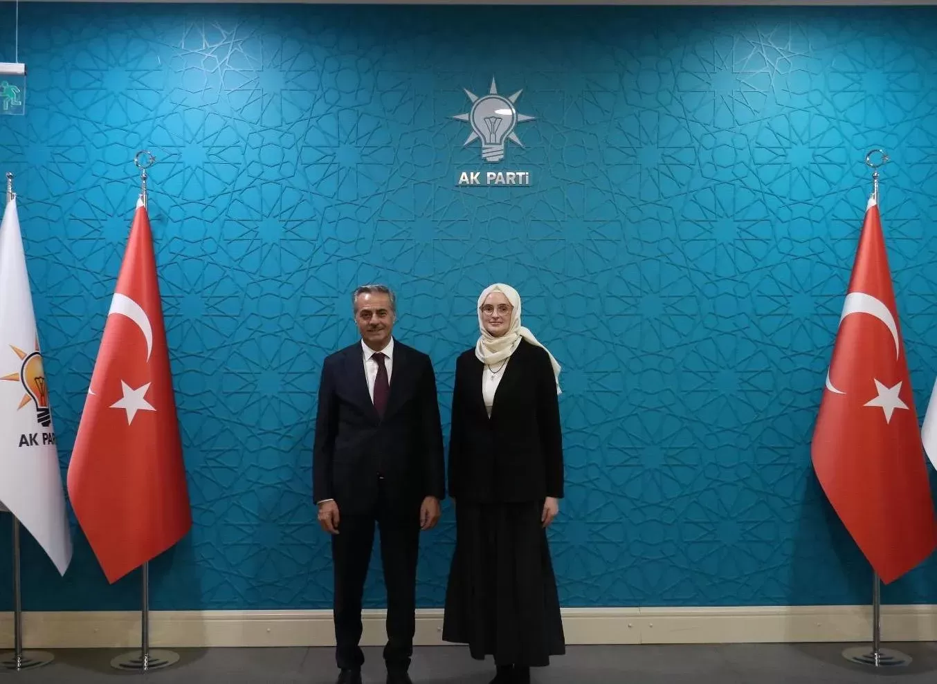 Sakarya'nın Geleceği İçin Ankara'da Önemli Temaslar: Başkan Alemdar Kimlerle Bir Araya Geldi?